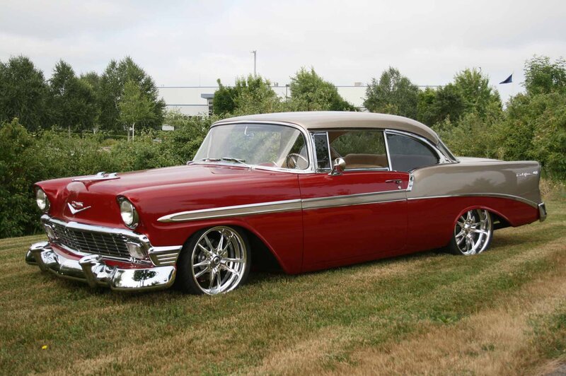 Red and Silver Classic Car — Calm, Afternoon