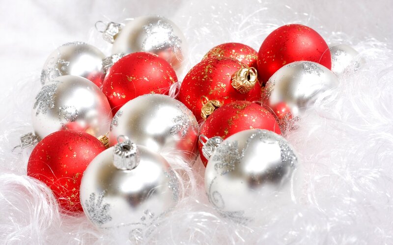 Red and Silver Ornaments — Festive, Winter, Photograph