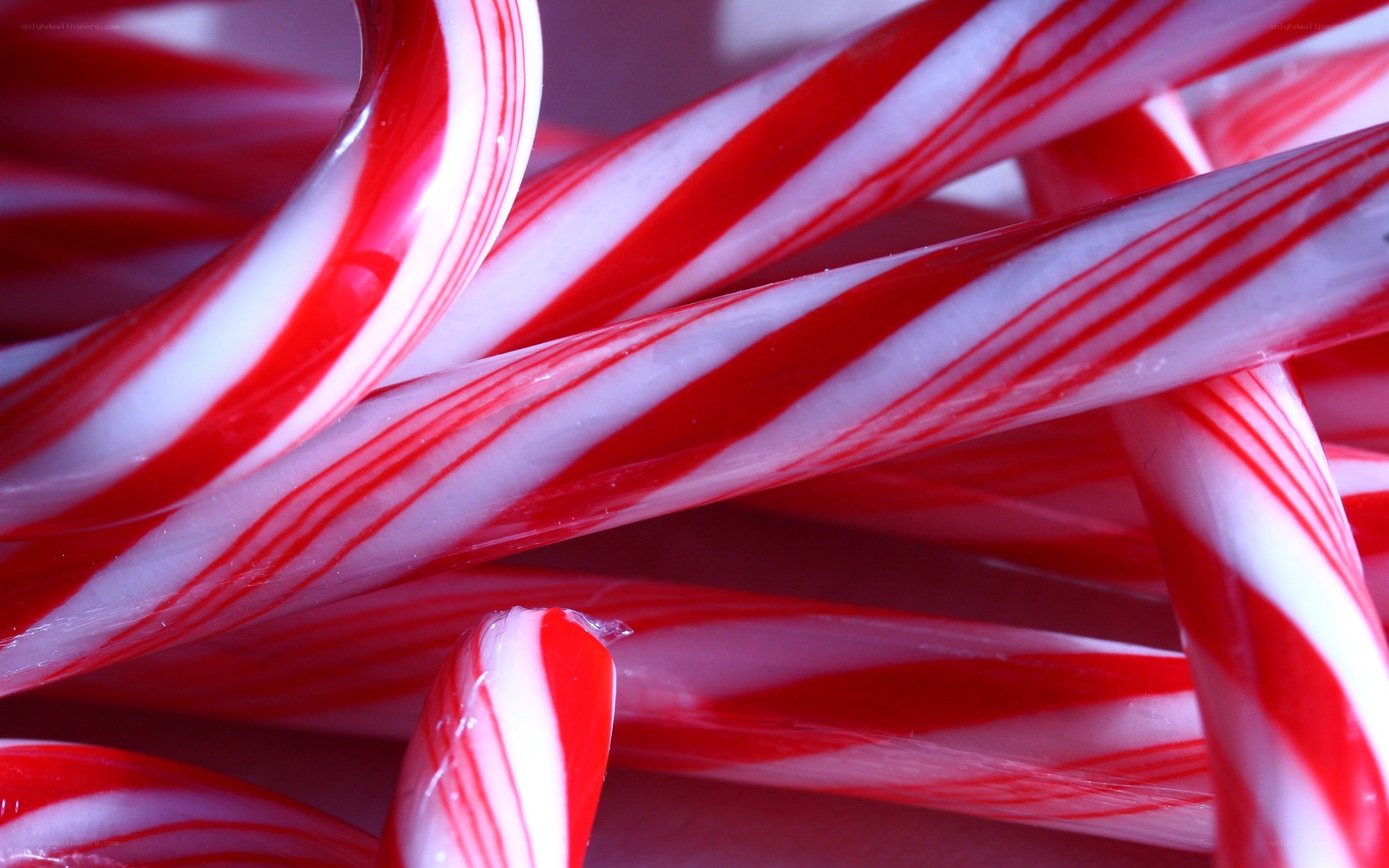 Red and white candy canes