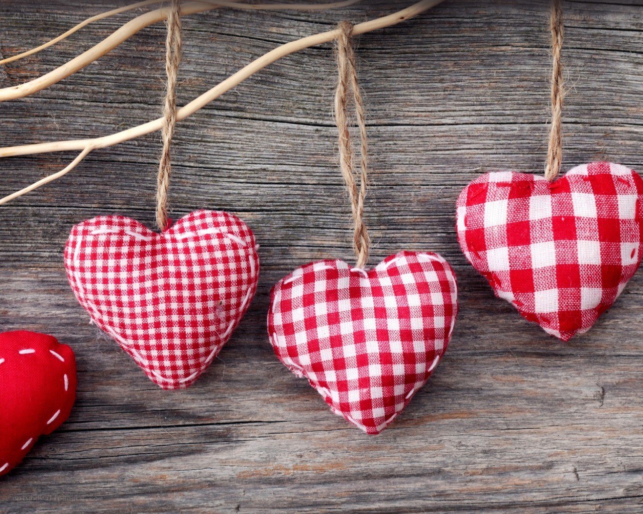 Red and white checkered hearts