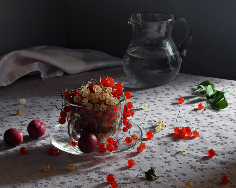 Red and White Currants — Dramatic
