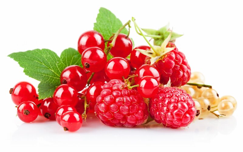 red and white currants with raspberries