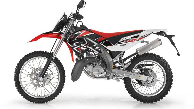 red and white dirt bike