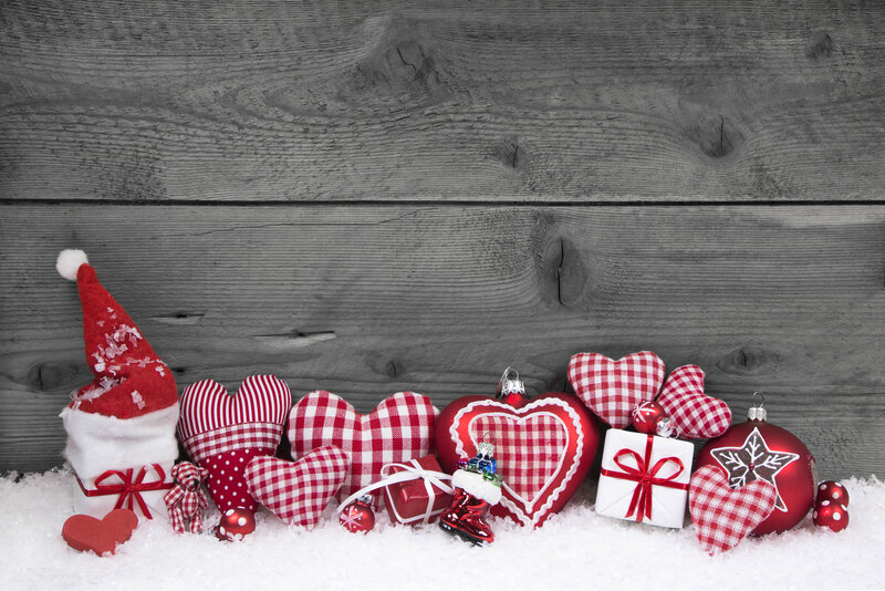 Red and White Holiday Decor