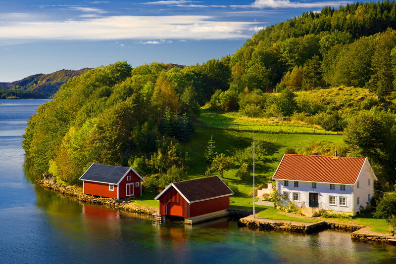 Red and White Houses