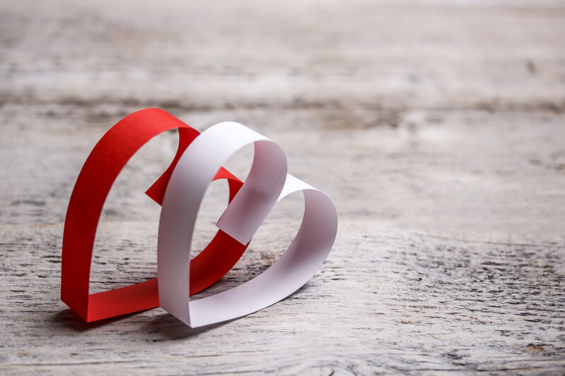 Red and White Paper Hearts — Calm