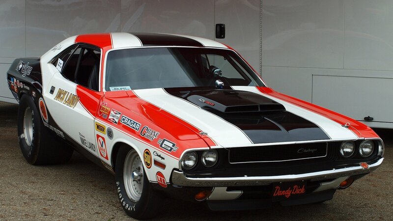 Red and White Race Car — Static, Photograph, Stripes