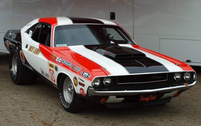 Red and White Race Car — Static, Photograph
