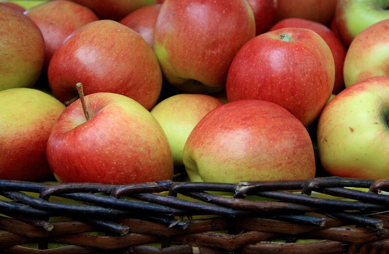 Red and Yellow Apples — Natural