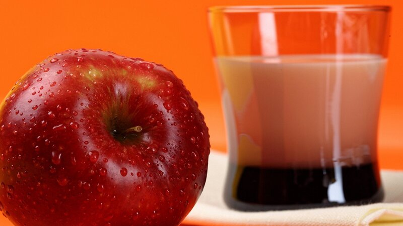 Red Apple and Drink