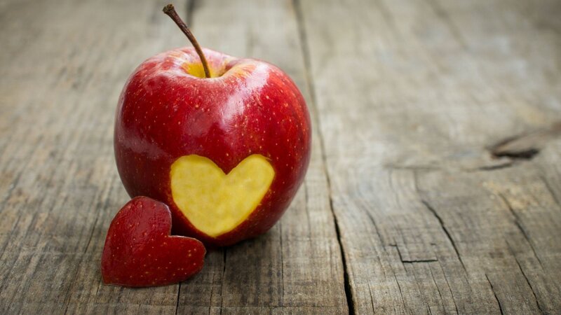 Red Apple with Heart Cutout — Calm, Photograph