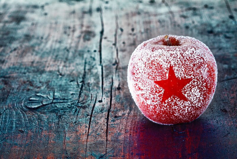Red Apple with Star