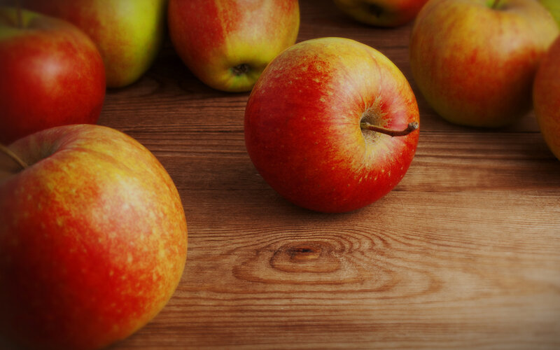 Red Apples on Wood — Calm, Photograph