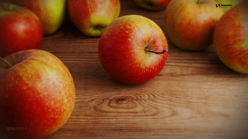 Red Apples on Wood — Calm, Photograph, Wood Surface