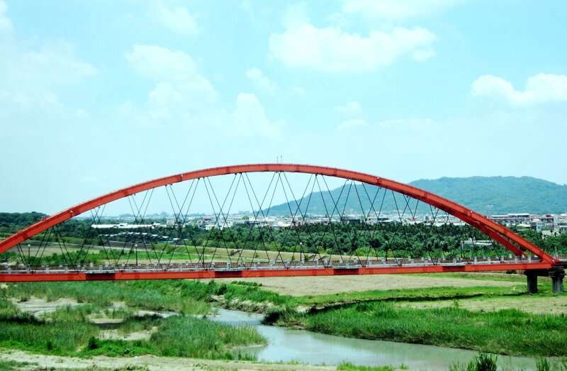 Red Arch Bridge — Serene