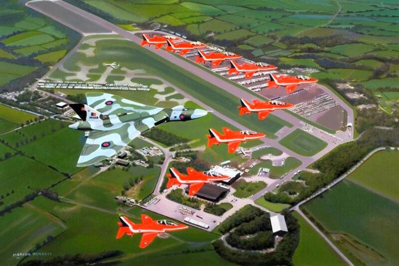 Red Arrows and Vulcan at RAF Waddington