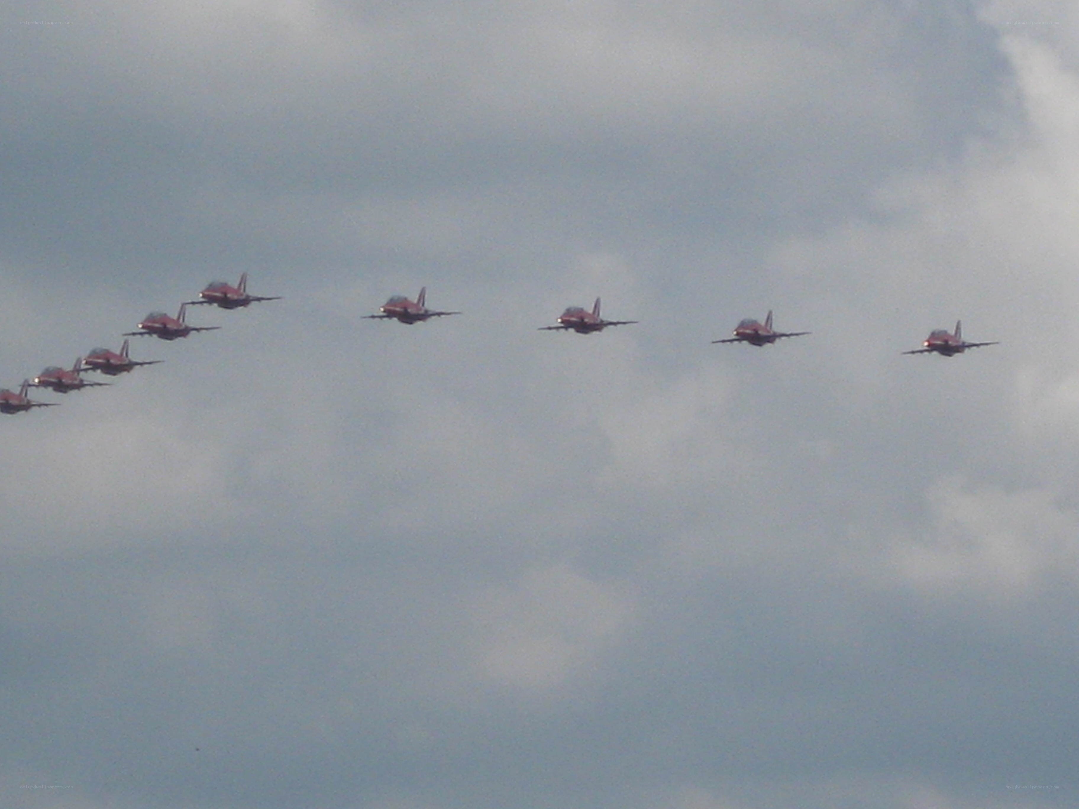 Red Arrows in formation