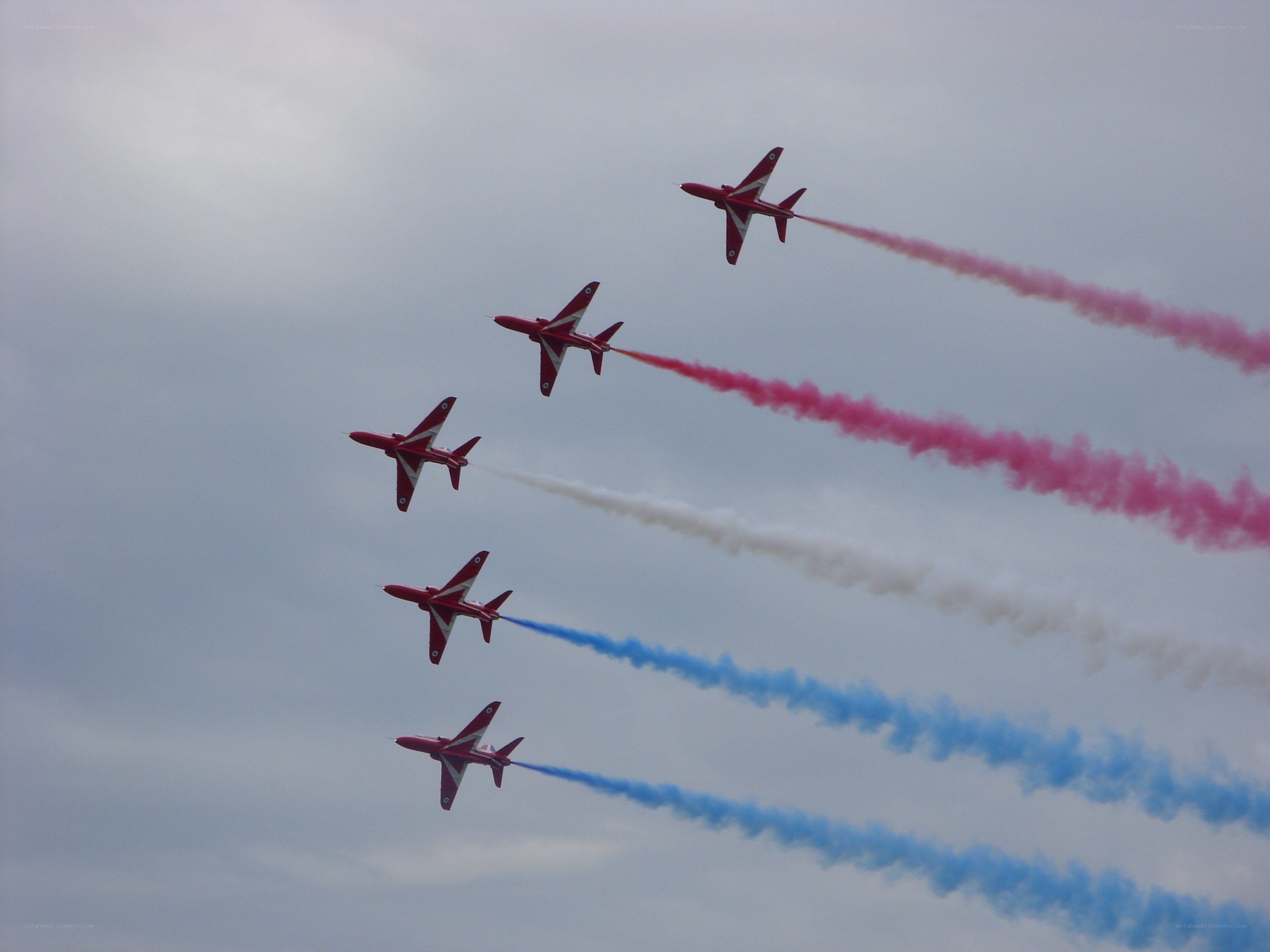 Red Arrows jet formation