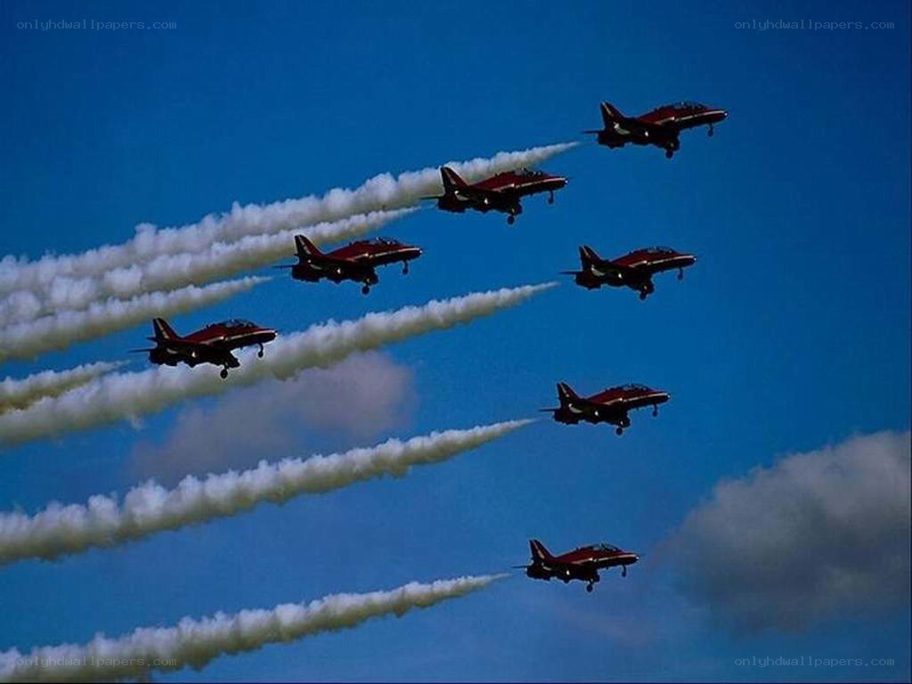 Red Arrows jet formation