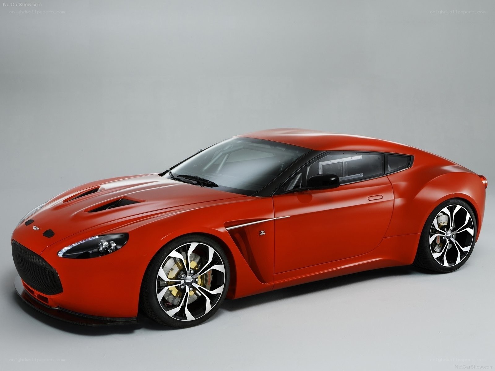 Red Aston Martin V12 Zagato