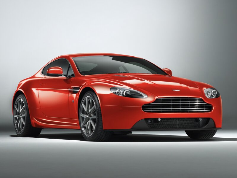 Red Aston Martin V8 Vantage