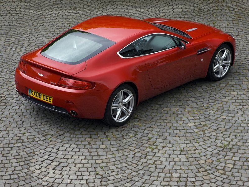 Red Aston Martin Vantage — Calm