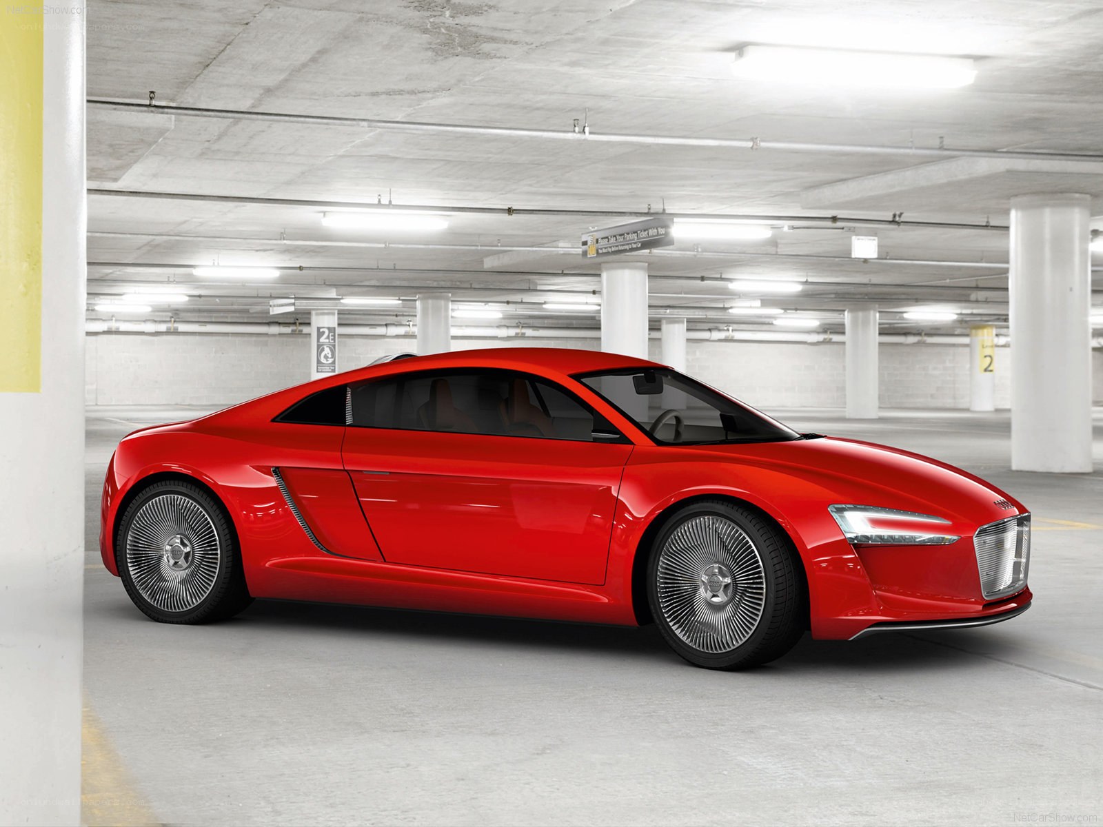 Red Audi e-tron Concept