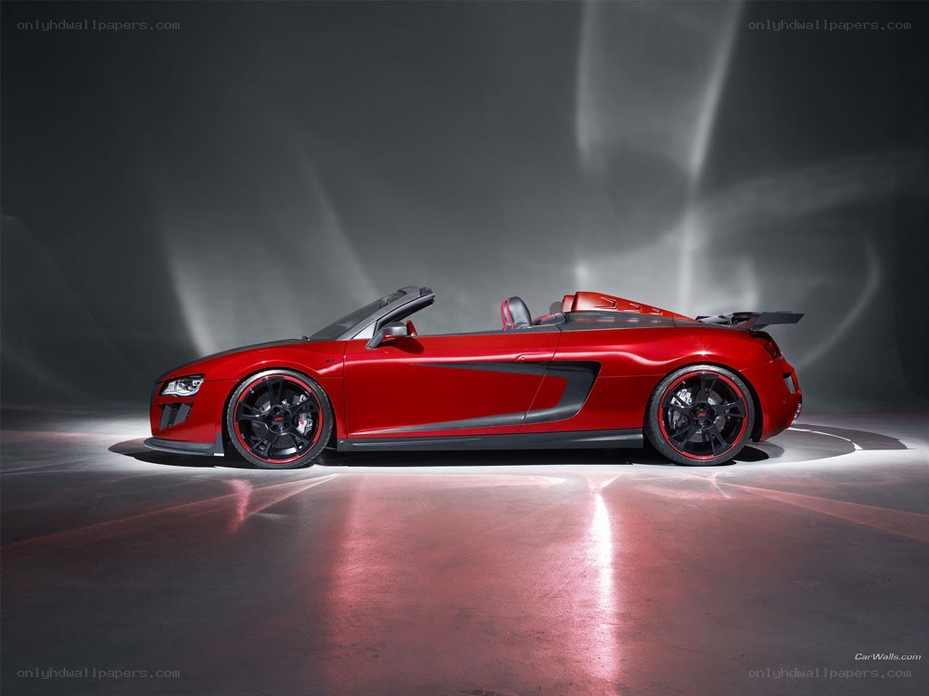 Red Audi R8 Spyder