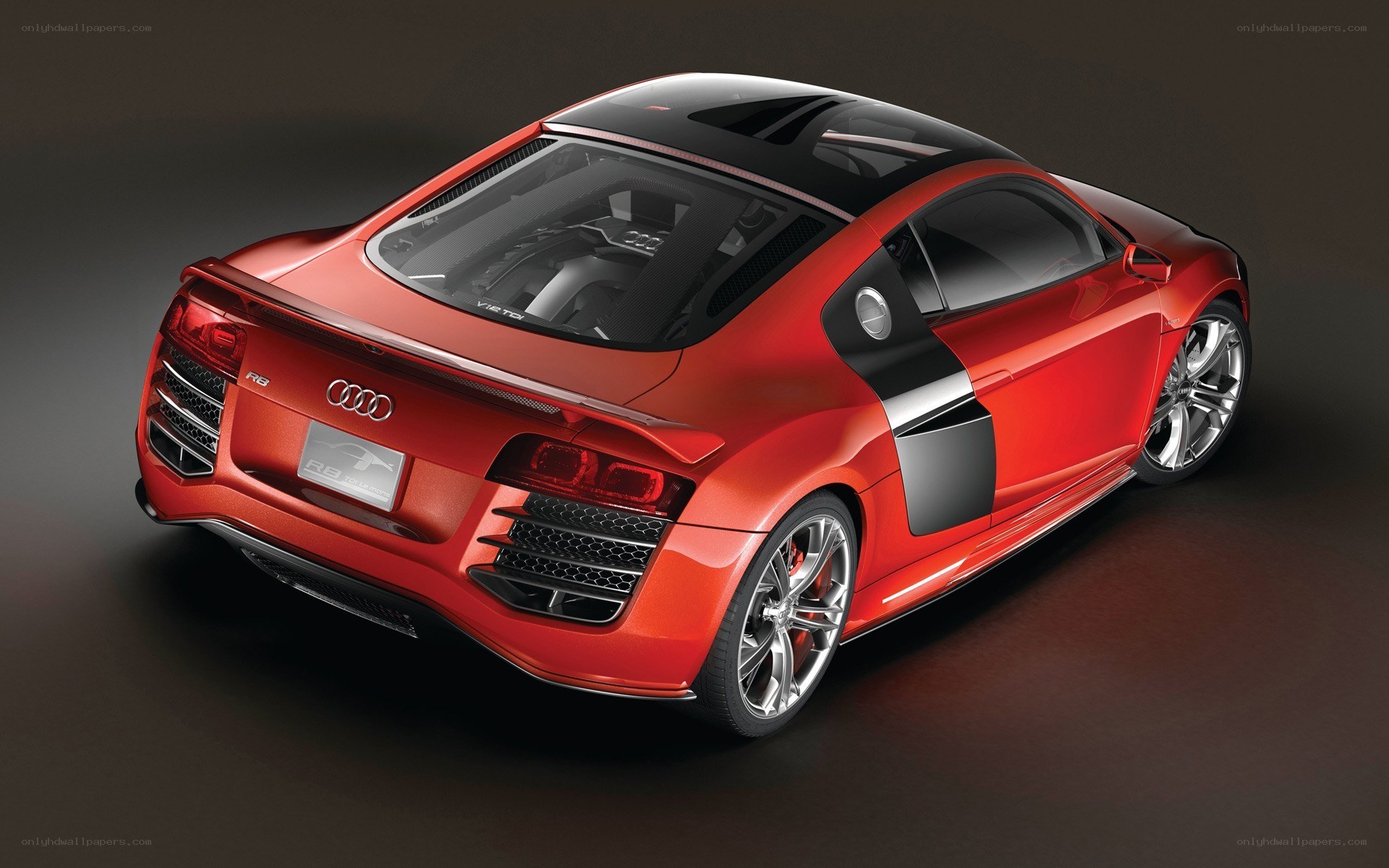 Red Audi R8 V10 plus