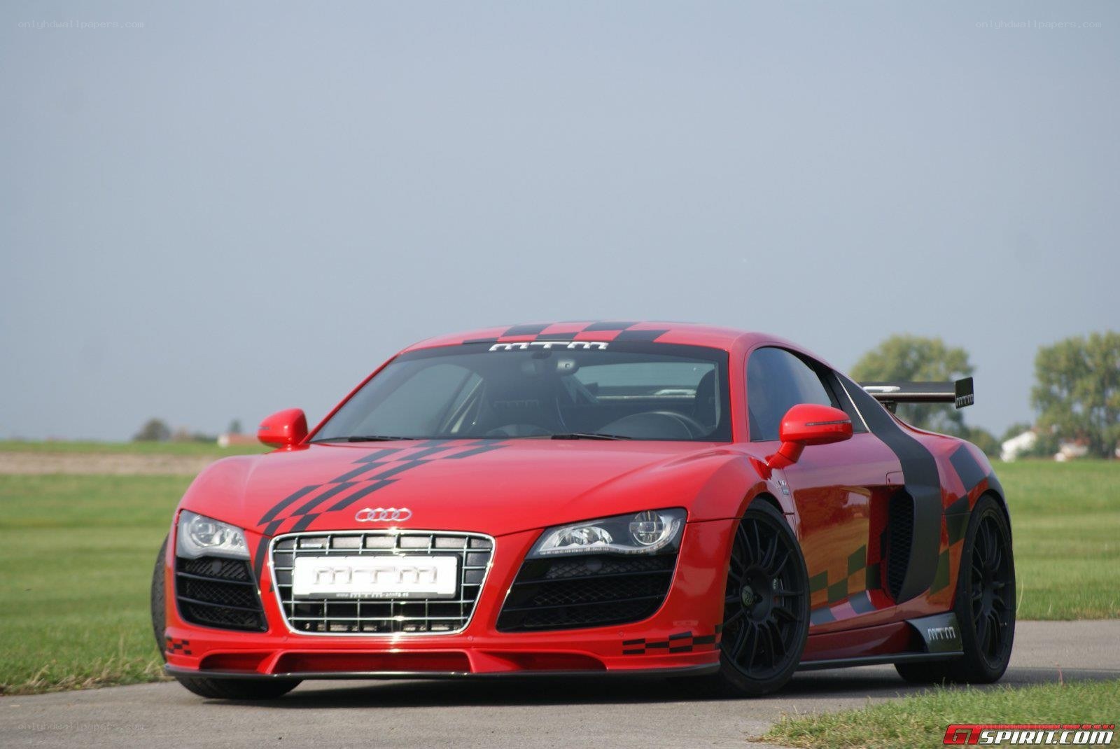 red audi race car
