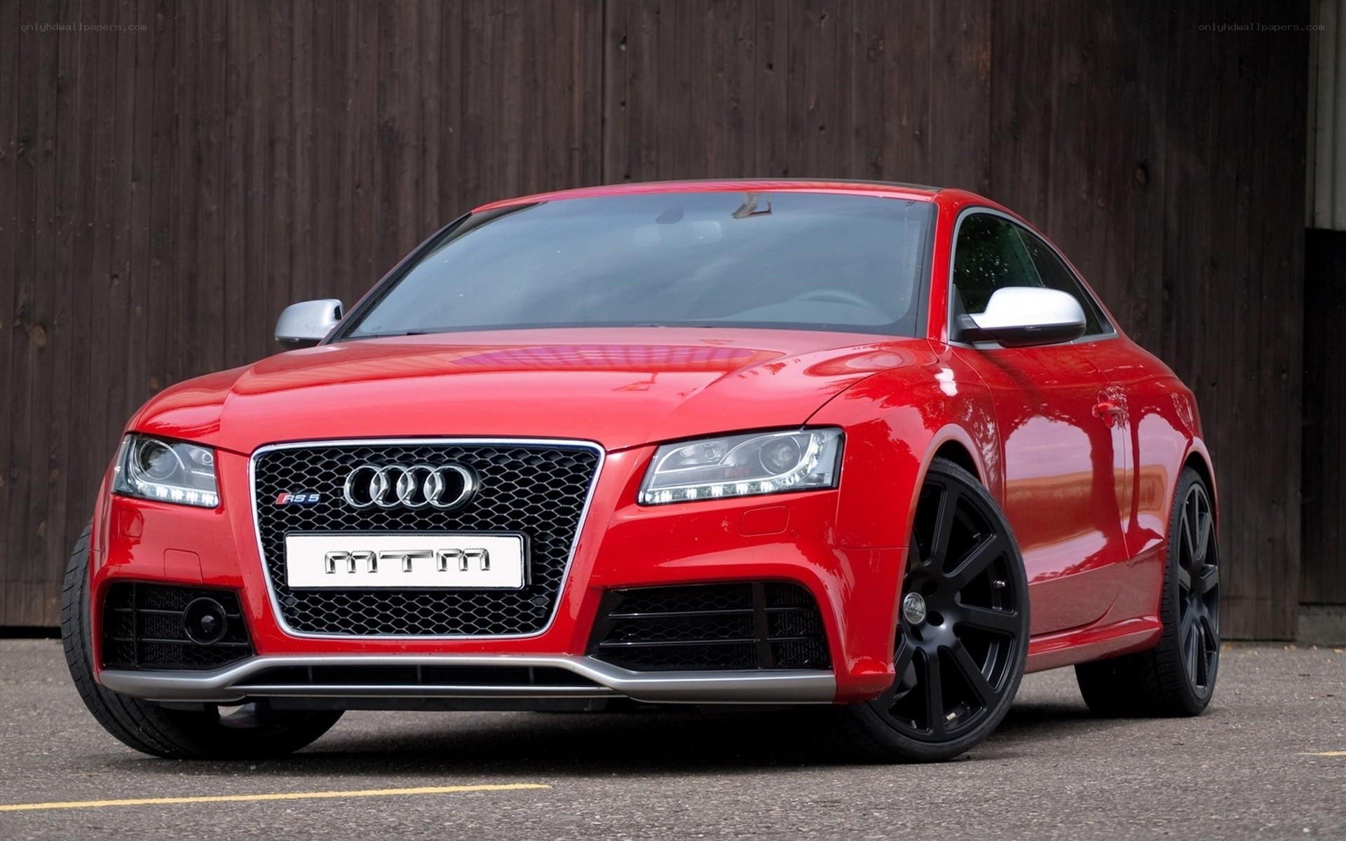red audi rs5 coupe