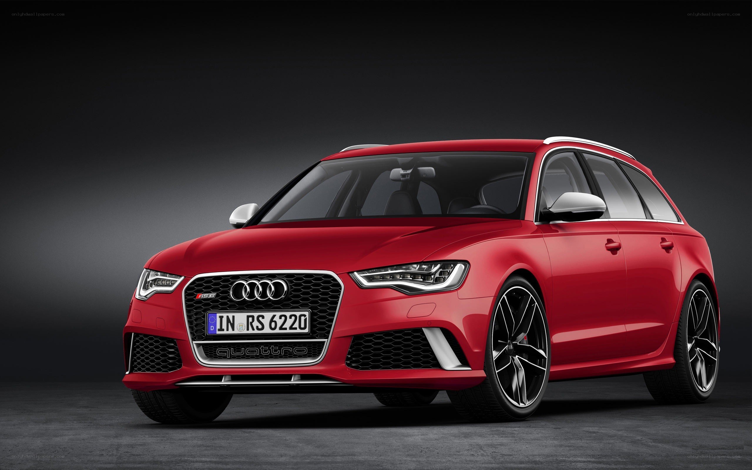 Red Audi RS6 Avant