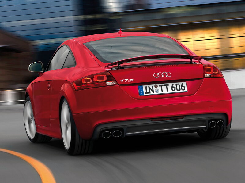 Red Audi Tt S Coupe — Dynamic