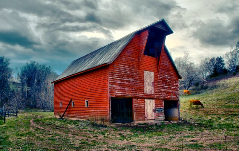 Red barn on a cloudy day