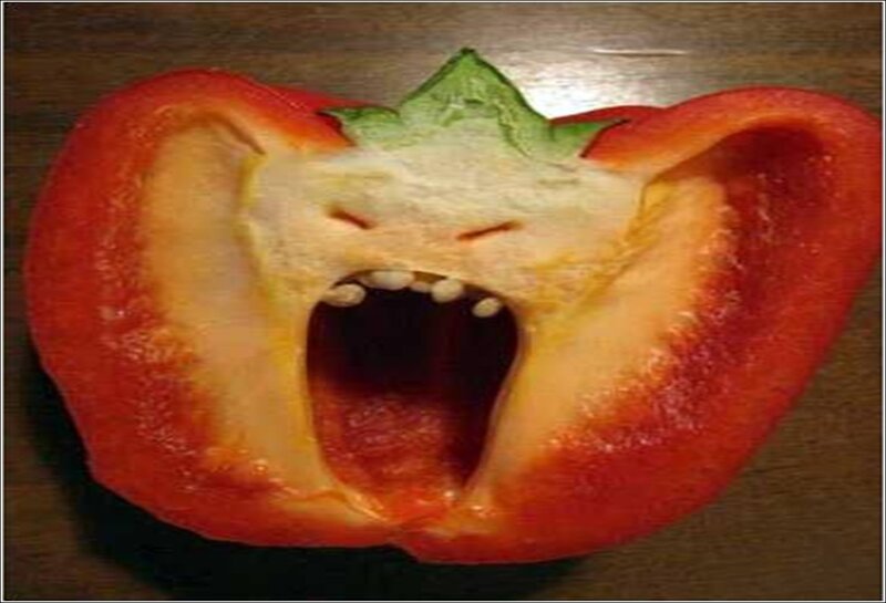Red Bell Pepper Slice