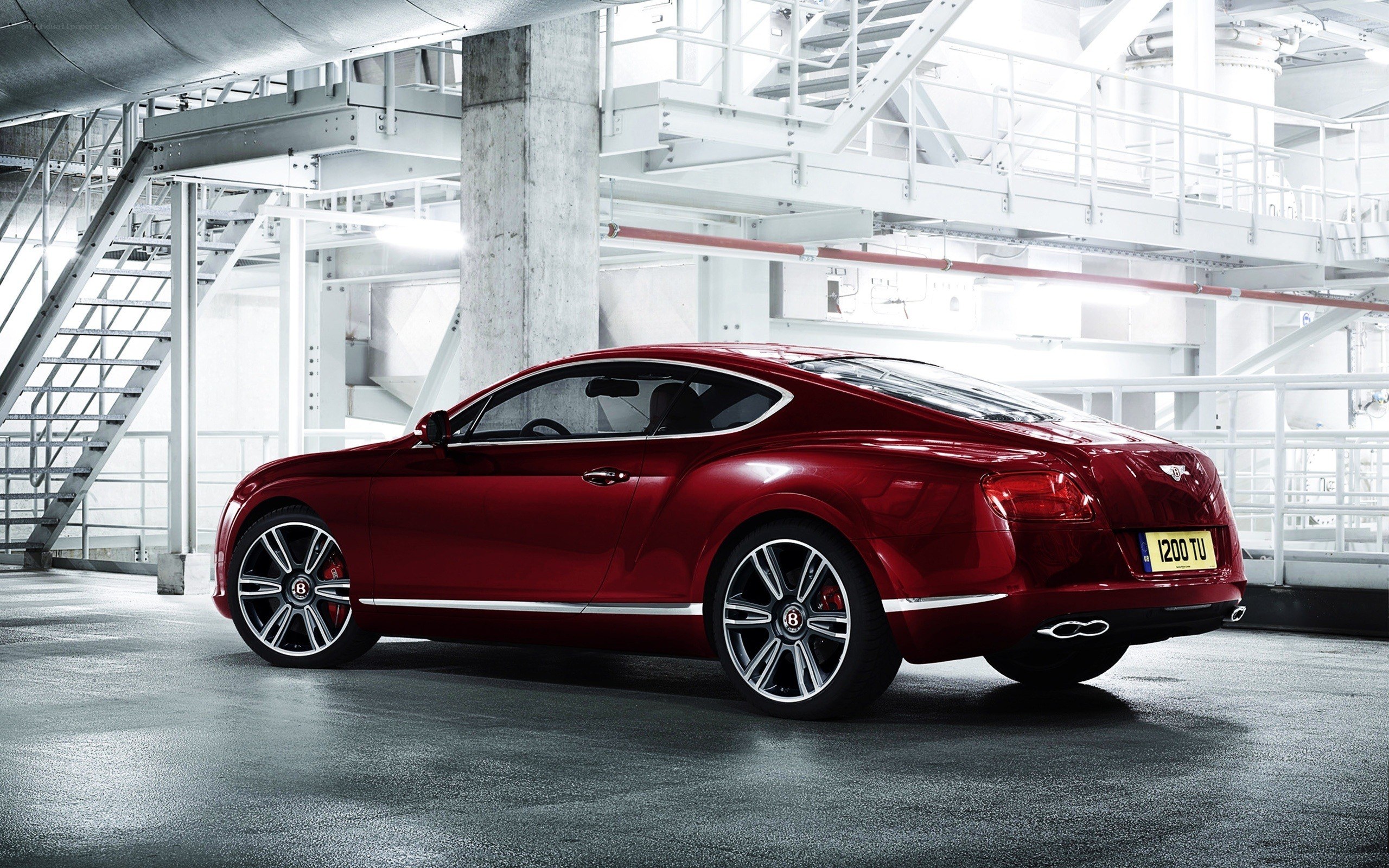 Red Bentley Continental GT