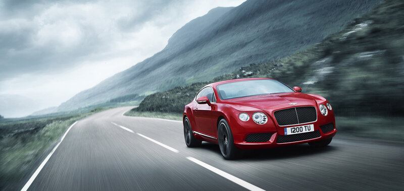Red Bentley Coupe — Dynamic