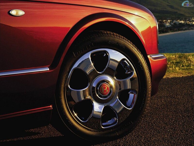 Red Bentley wheel close-up