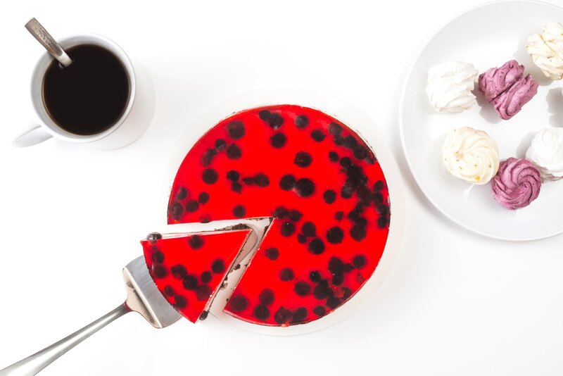 Red Berry Jelly Cake