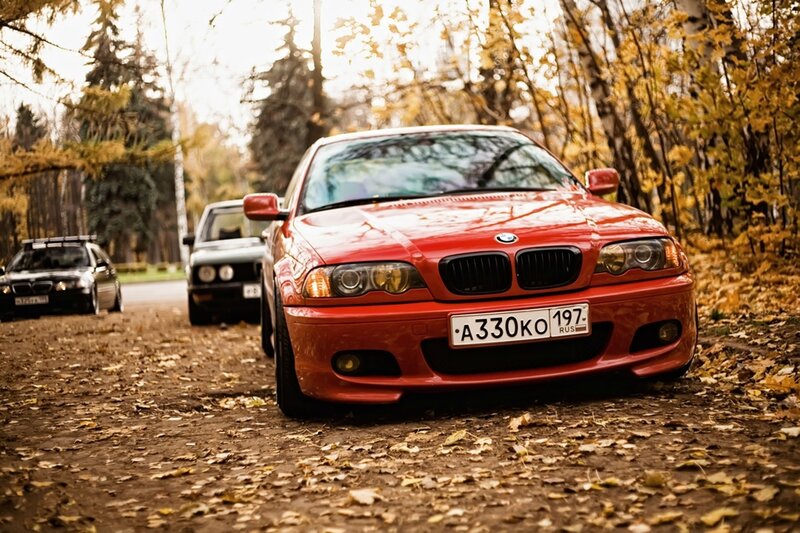 Red Bmw Car — Autumnal, Autumn