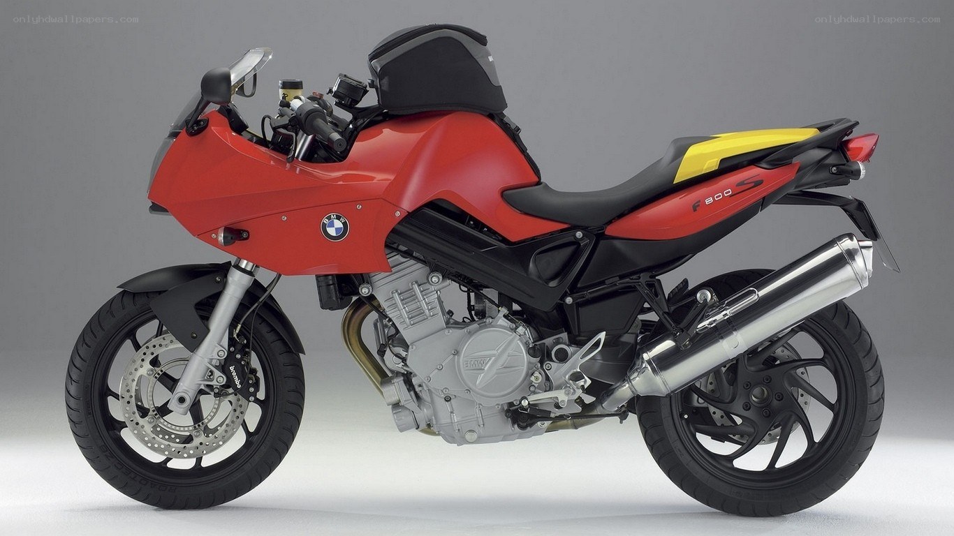red bmw f800s motorcycle