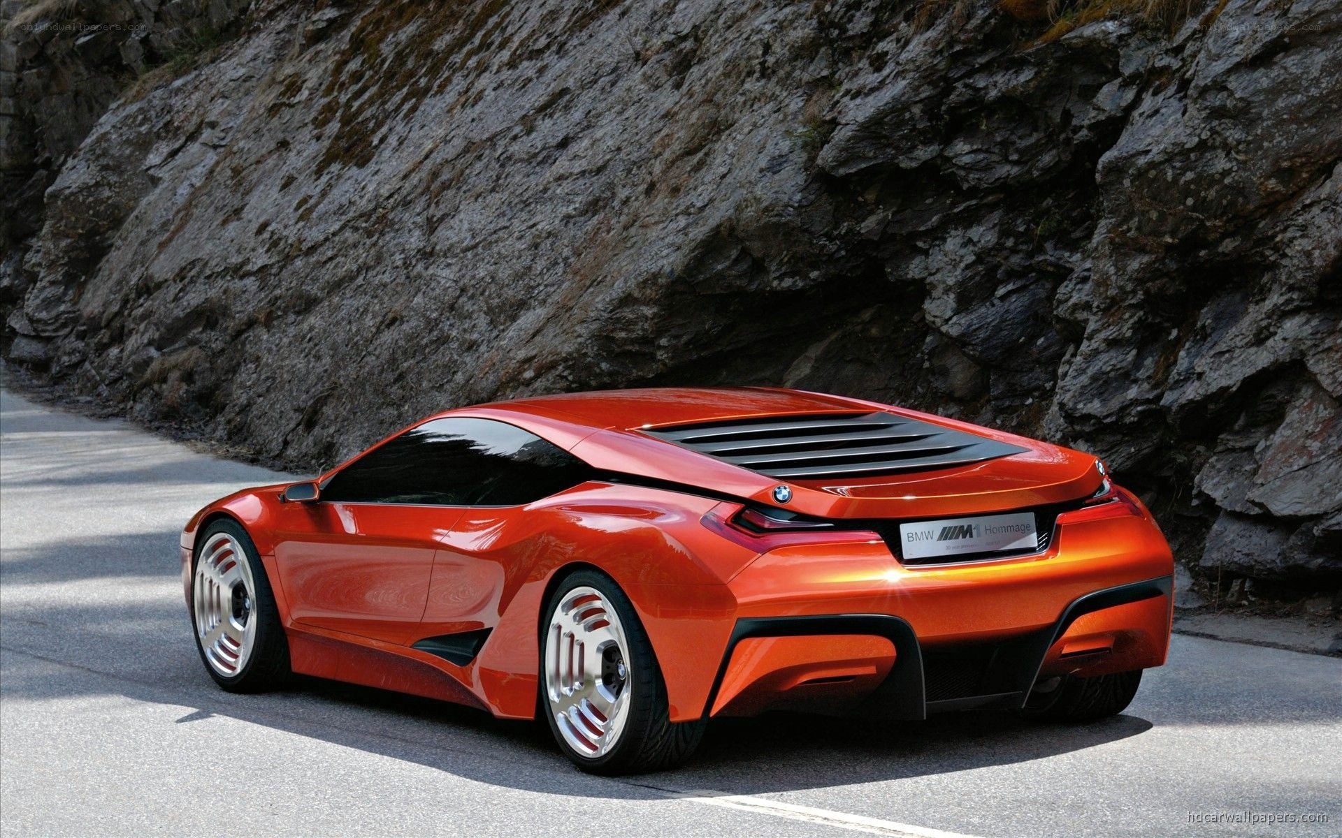 Red BMW M1 Hommage