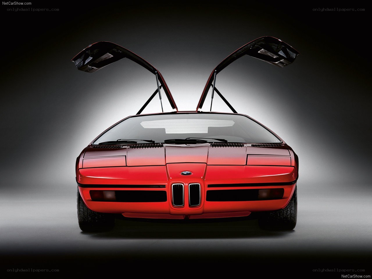 Red BMW M1 with gullwing doors