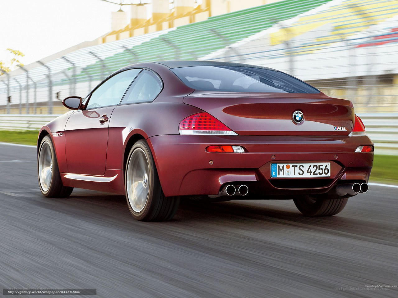 red bmw m6 on racetrack