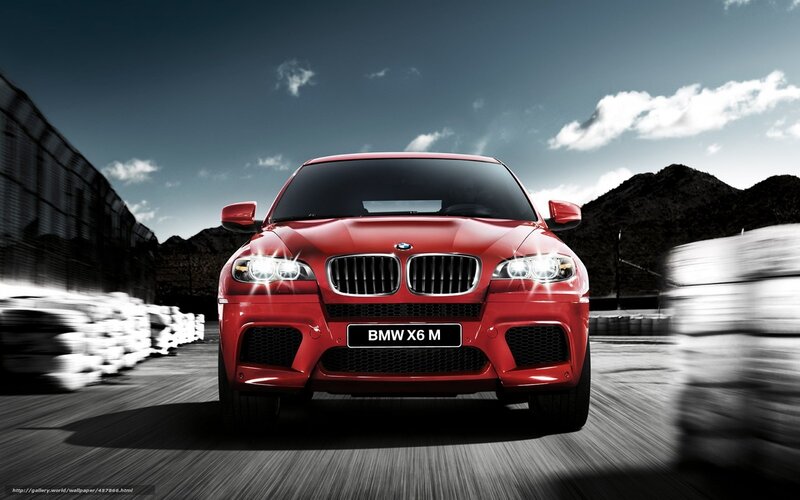 Red BMW X6 M — Dramatic