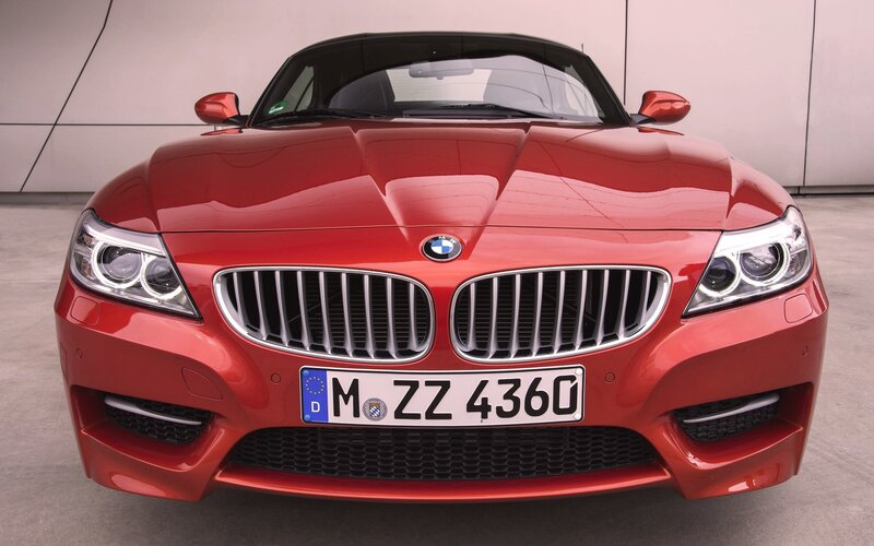 Red Bmw Z4 Car — Neutral