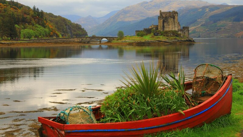 Red Boat on Shore — Green