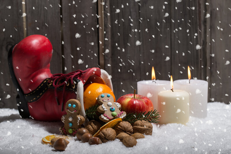 Red Boot with Gingerbread