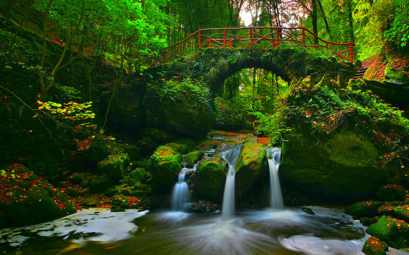 Red Bridge over Waterfall — Green