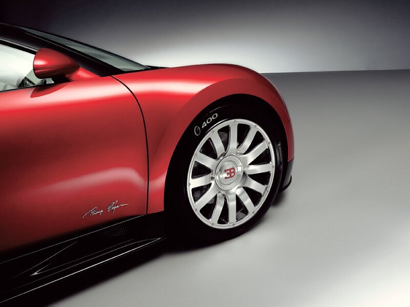 Red Bugatti Veyron wheel